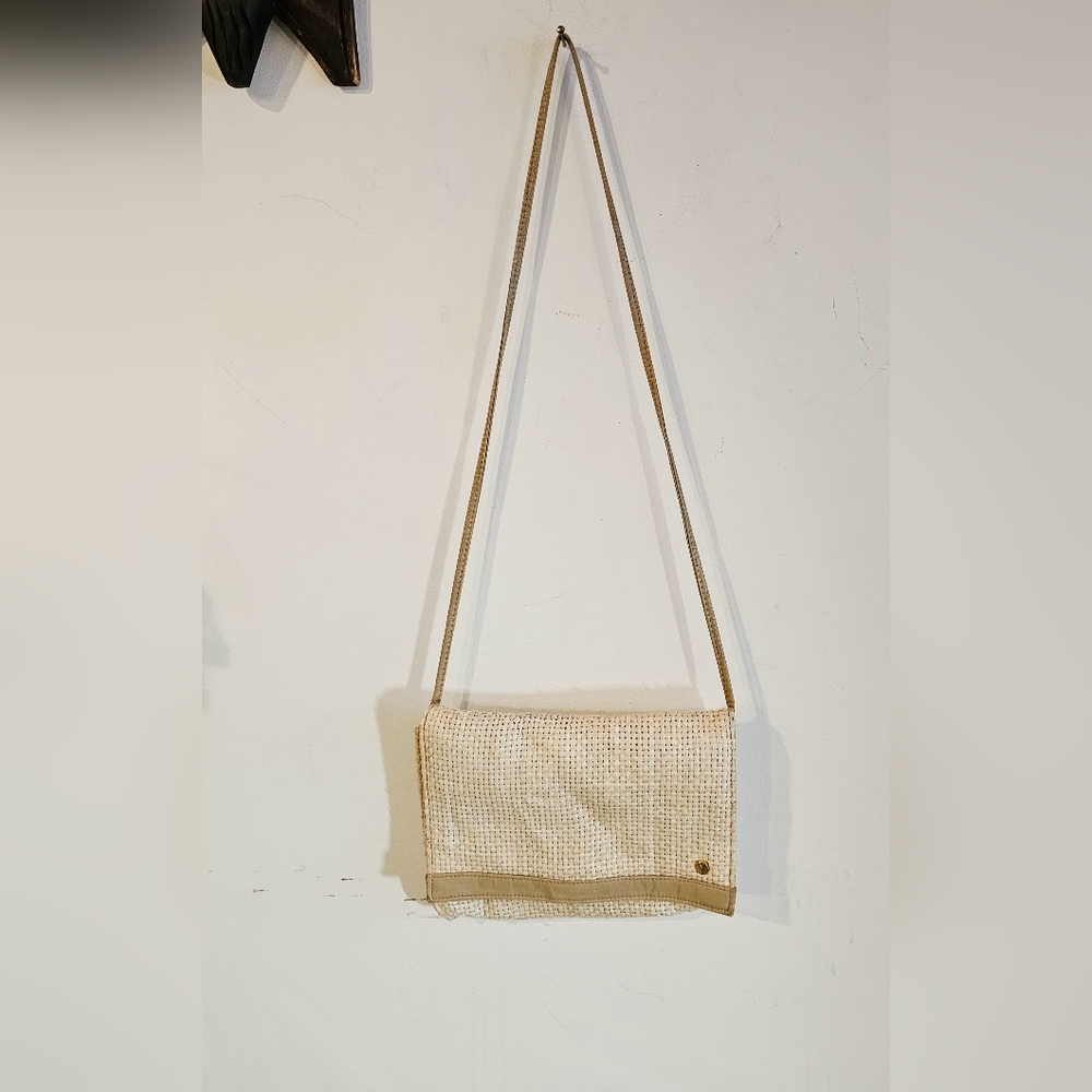 Chic 80s Cream Jute Woven Crossbody Bag, Estate, Old Money, Coastal